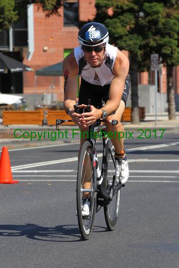 0643_025571 | Bike