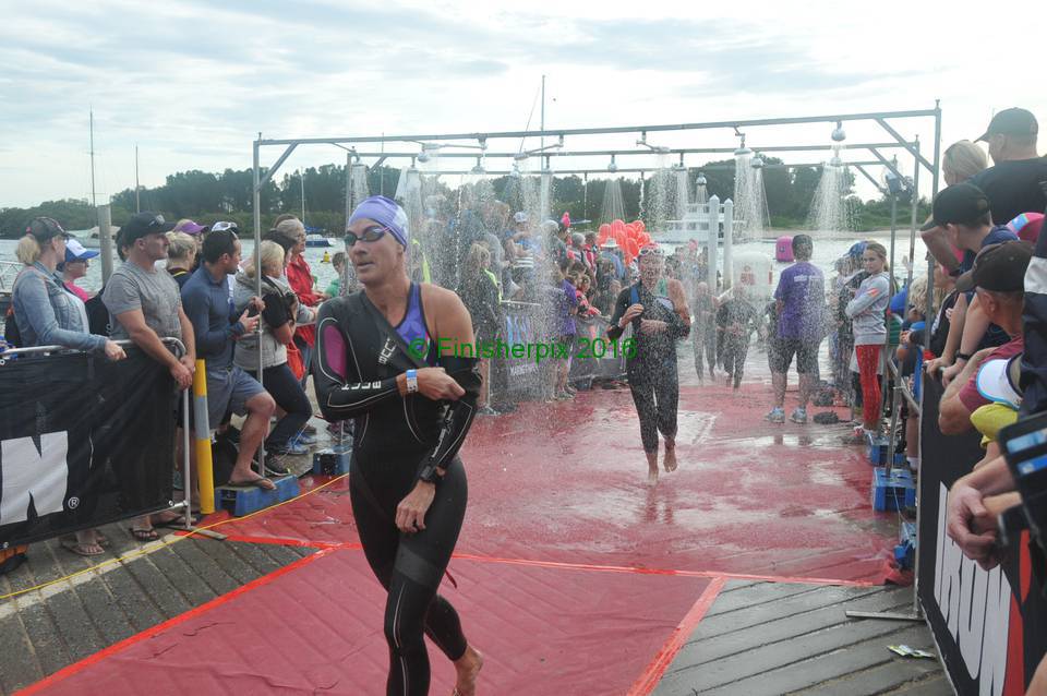 1280_008553 | Swim