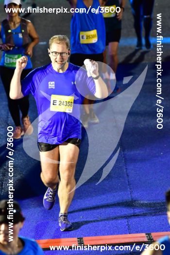 3600_327813 | Run
