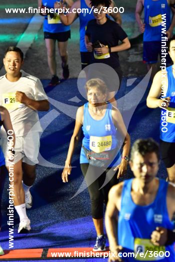 3600_329382 | Run