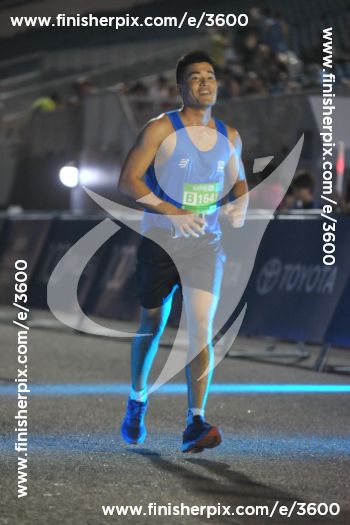 3600_463542 | Run