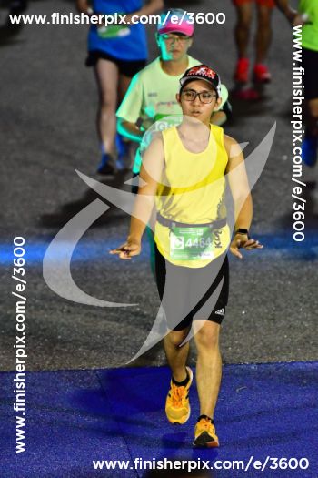 3600_564325 | Run