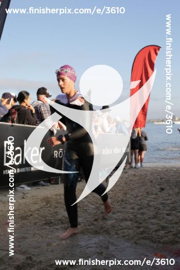 3610_001273 | Swim