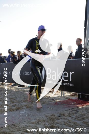 3610_003772 | Swim