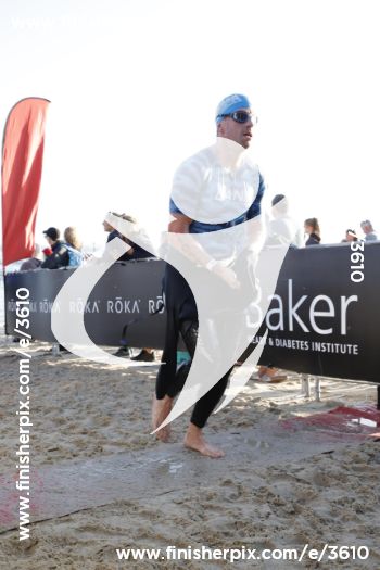 3610_004399 | Swim