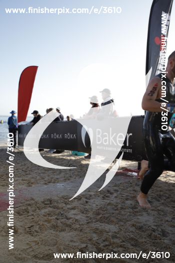 3610_005458 | Swim