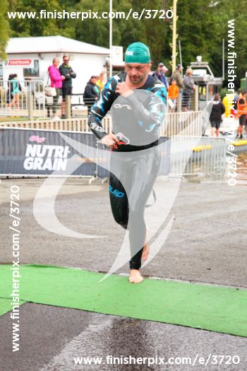 3720_009246 | Swim