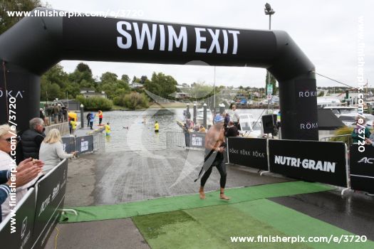 3720_024099 | Swim