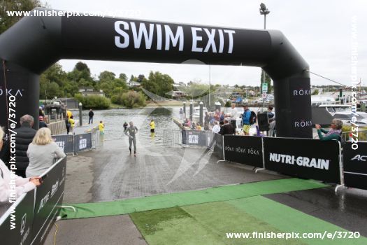 3720_024349 | Swim